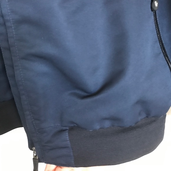 Nike Men’s Light Jacket - Picture 8 of 8